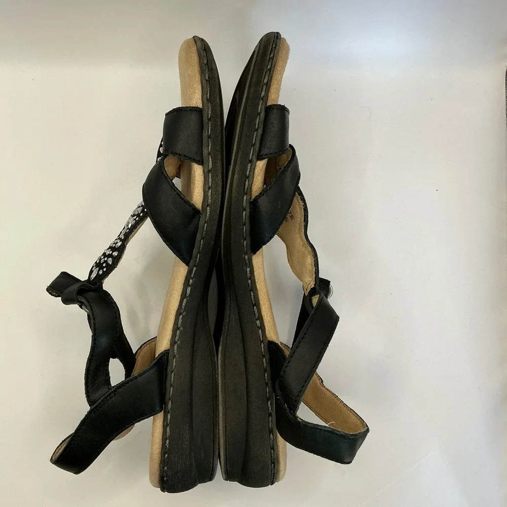 Soul Naturalizer Beauty Black Leather Rhinestone T-Strap Sandals Womens 8M - Picture 2 of 7